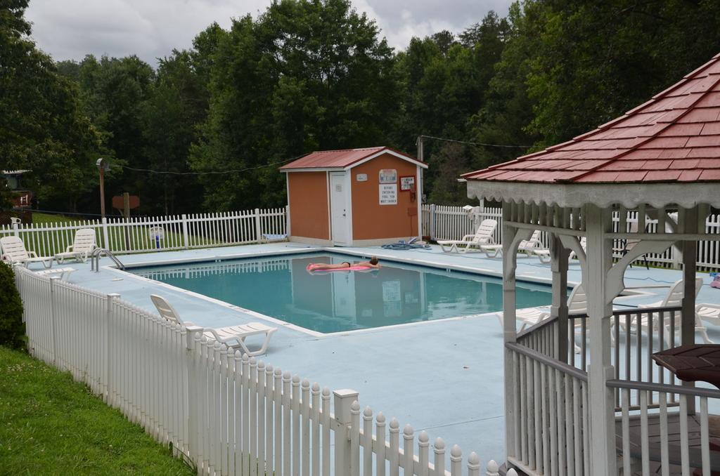 Ft. Wilderness Rv Park And Campground Whittier Exterior photo